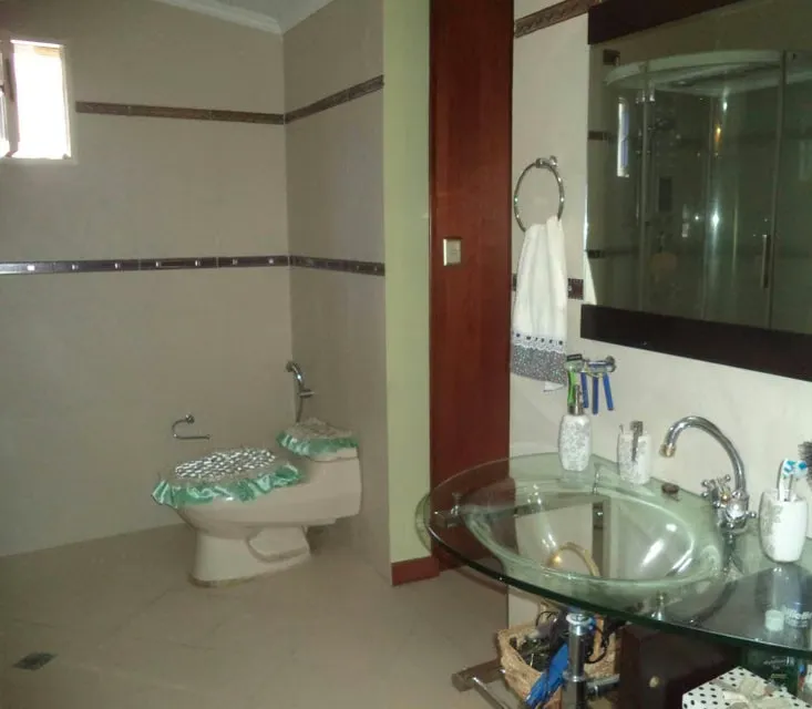 Casa (Duplex) en Venta en La Rosaleda, Miranda - 35