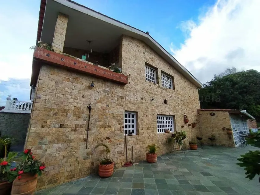 Casa (Duplex) en Venta en La Rosaleda, Miranda - 42