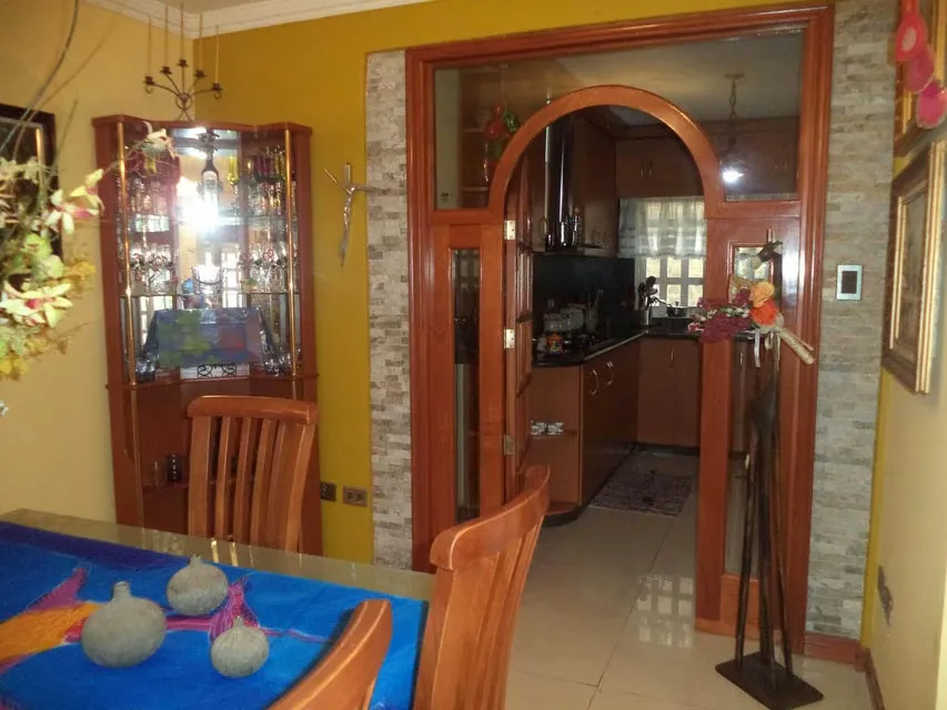 Casa (Duplex) en Venta en La Rosaleda, Miranda - 10
