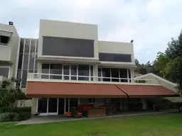 Vista 77