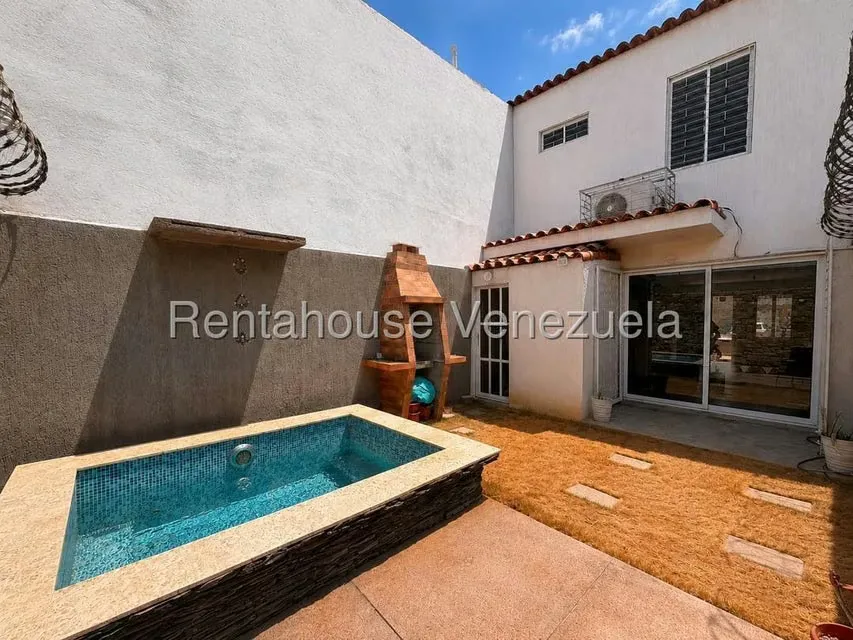 Townhouse (Duplex) en Venta en Puerta Maraven, Falcon - 12