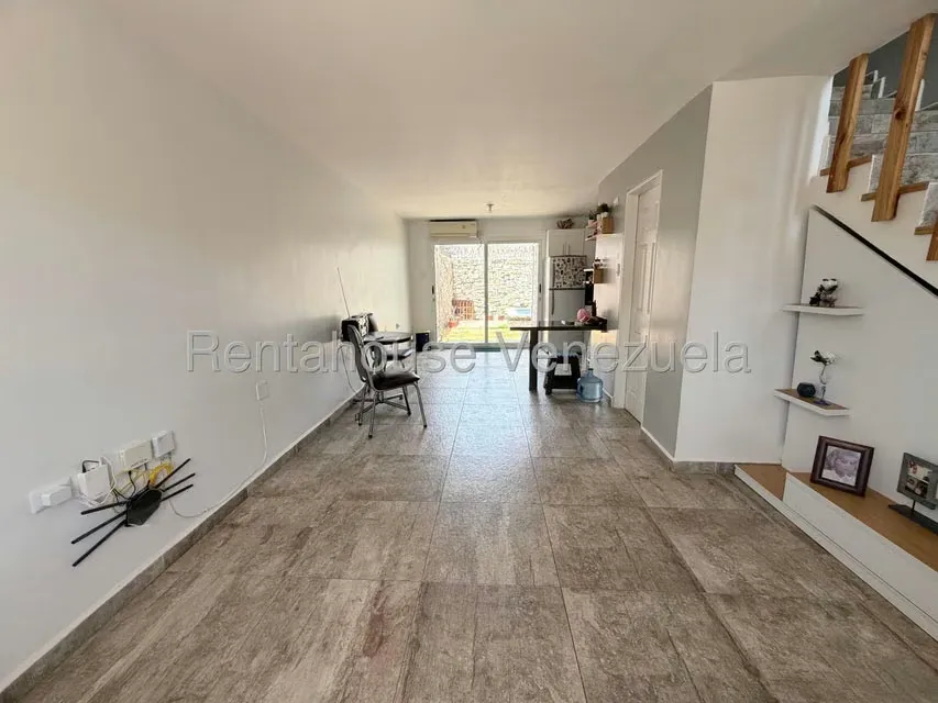 Townhouse (Duplex) en Venta en Puerta Maraven, Falcon - 4