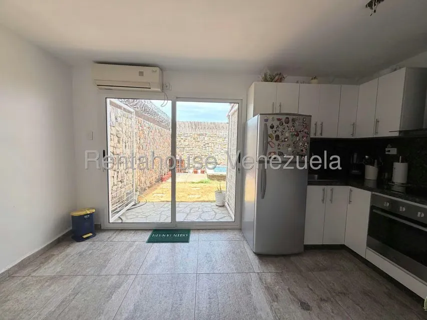 Townhouse (Duplex) en Venta en Puerta Maraven, Falcon - 10
