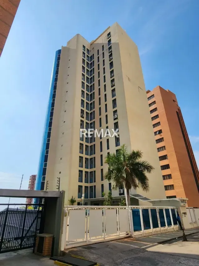 VENDE APTO EN CRISTAL DEL LAGO - 10