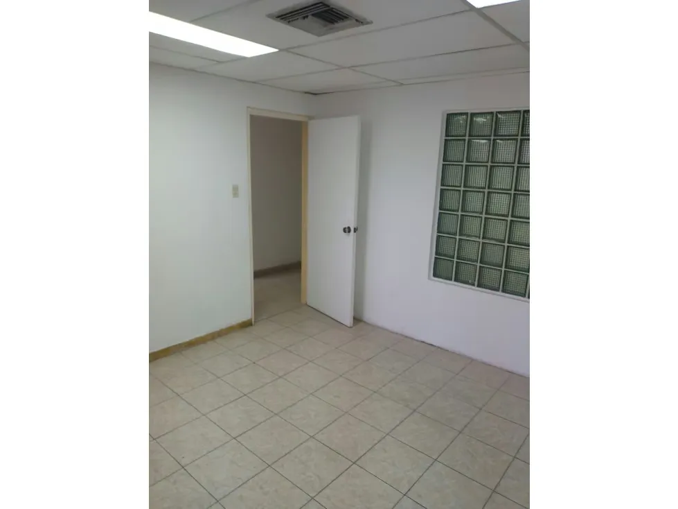 VENTA DE AMPLIA OFICINA EN LAS DELICIAS SABANA GRANDE - 6