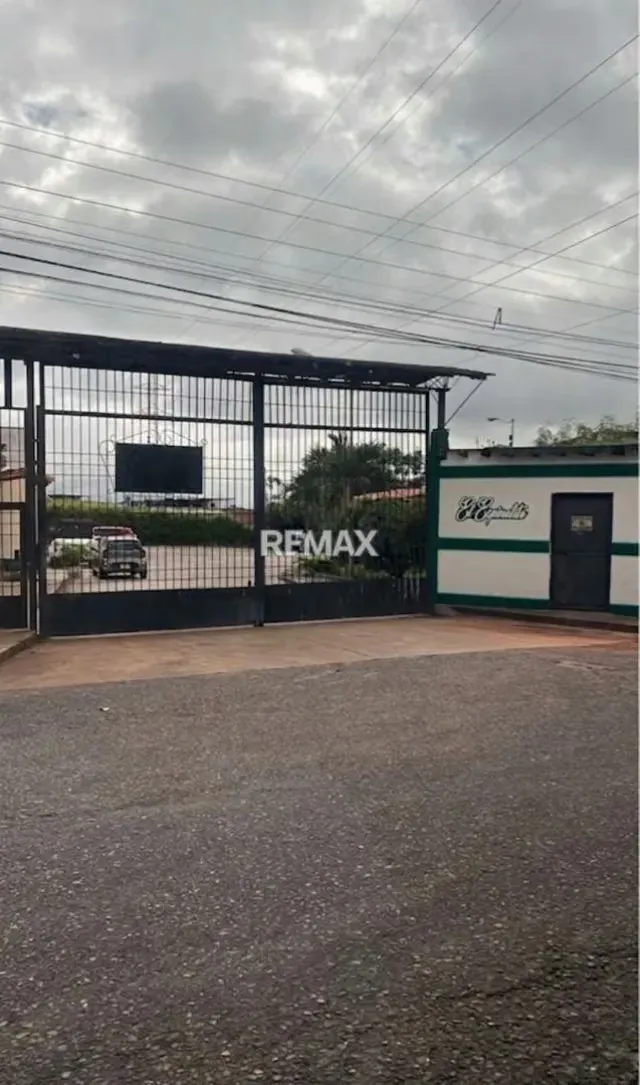 EN VENTA TERRENO UBICADO EN BARRIO BOLIVAR URB. ESPINALITO
