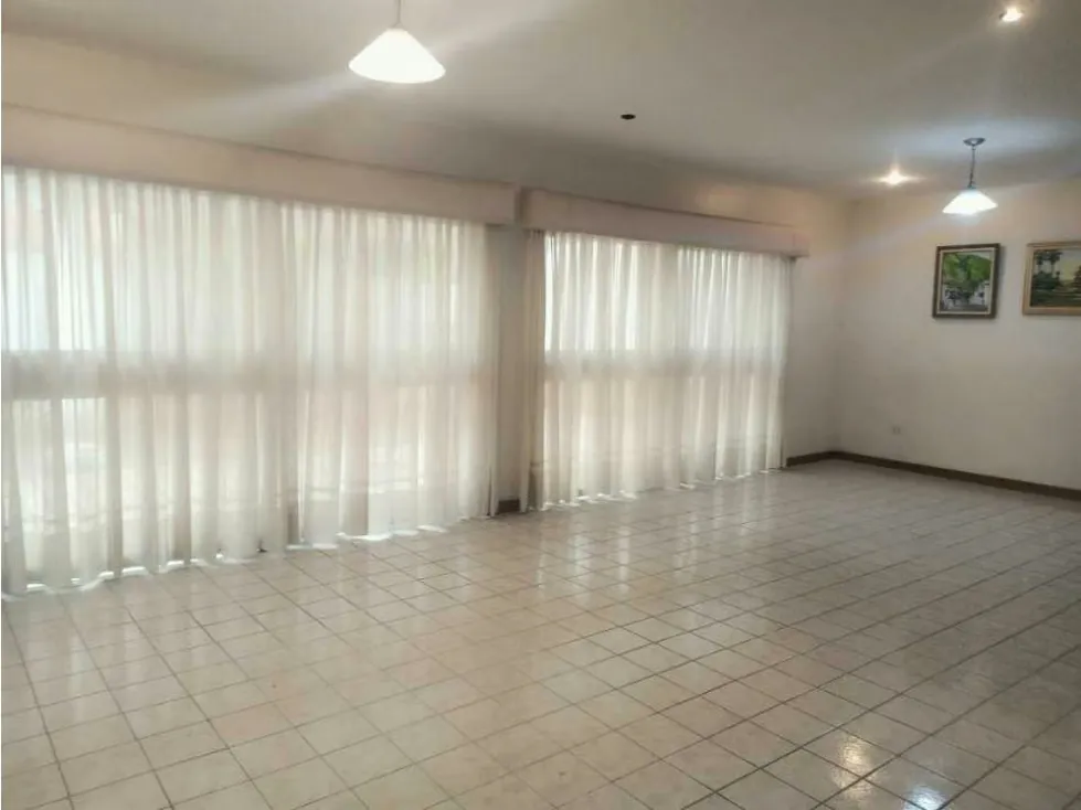 En venta casa 335m2 Colinas de la California 0849 - 5