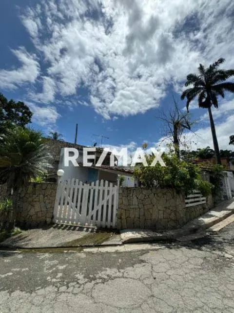 VENTA DE CASA EN EL SECTOR OJOS DE AGUA