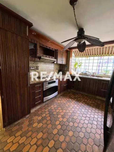 VENTA DE CASA EN EL SECTOR OJOS DE AGUA - 2