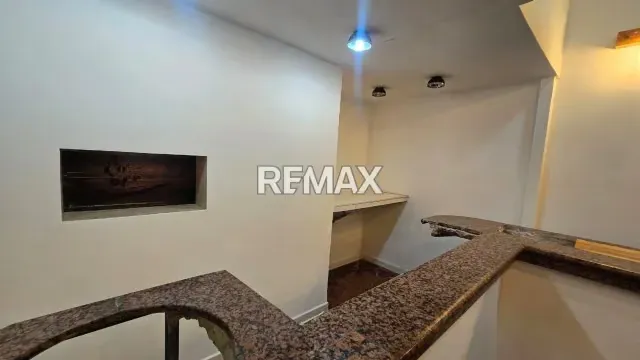 ALQUILER LOCAL COMERCIAL. CENTRO COMERCIAL CRISTAL, NAGUANAGUA - 2