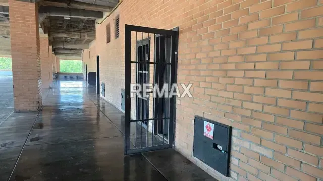 ALQUILER LOCAL COMERCIAL. CENTRO COMERCIAL CRISTAL, NAGUANAGUA - 9