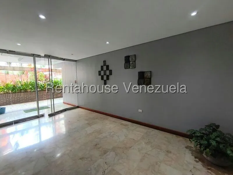 Apartamento (1 Nivel) en Alquiler en Los Mangos, Carabobo - 3