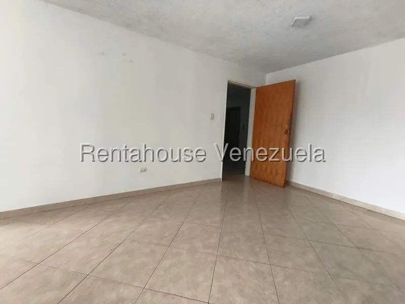 Apartamento (1 Nivel) en Alquiler en Los Mangos, Carabobo - 24
