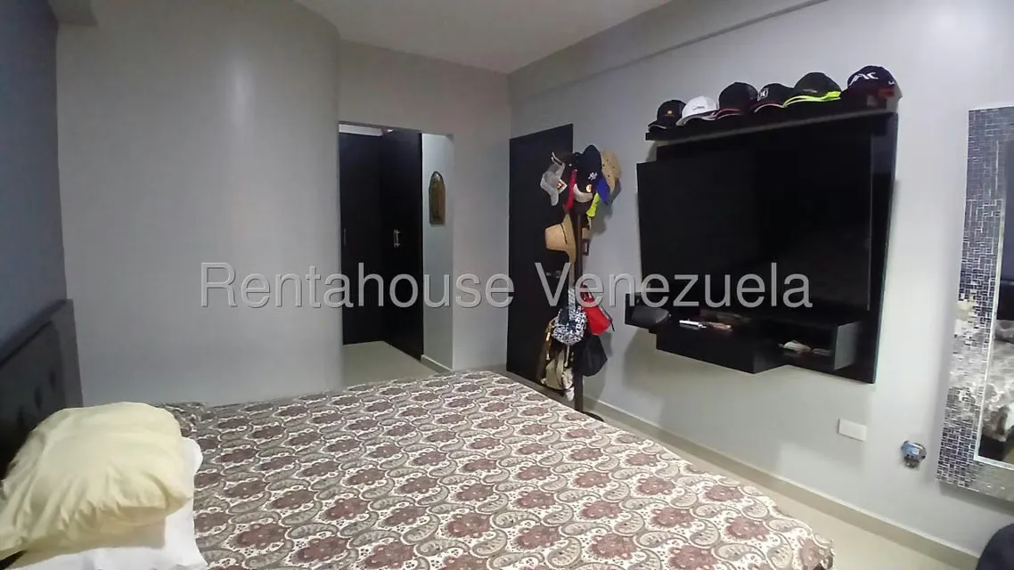 Apartamento (1 Nivel) en Venta en Triangulo del Este, Lara - 14