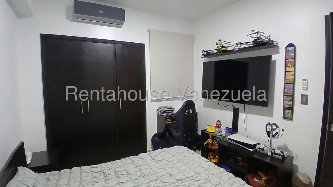Apartamento (1 Nivel) en Venta en Triangulo del Este, Lara - 19