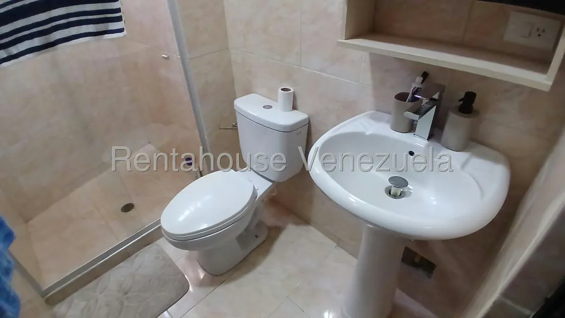 Apartamento (1 Nivel) en Venta en Triangulo del Este, Lara - 20