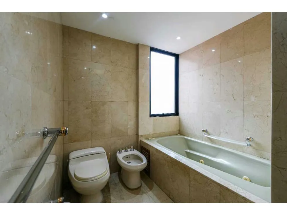 EXCLUSIVO PENTHOUSE EN LOMAS DE LAS MERCEDES (Venta) - 20