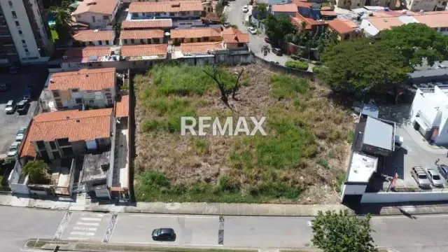 Venta de Terreno Distiguido N:2 Urb el bosque - 3