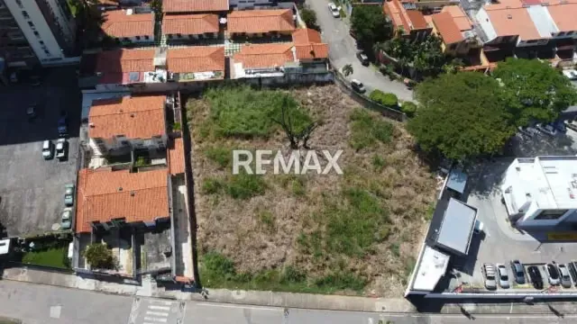 Venta de Terreno Distiguido N:2 Urb el bosque - 6