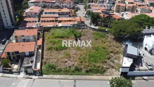 Venta de Terreno Distiguido N:2 Urb el bosque - 7