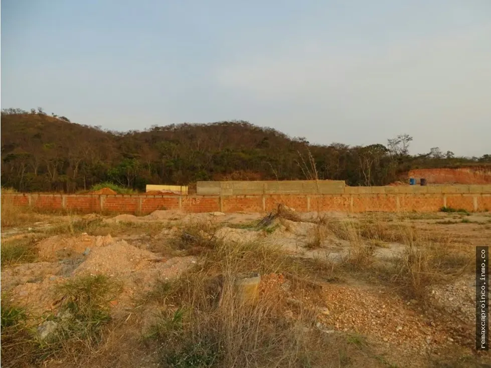 En Venta Terreno en Lomas Del Country WASI 560303 - 2