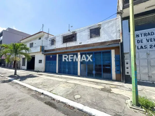Local Comercial en Alquiler Carrera 19 entre Calles 45 y 46 Zona Oeste-Barquisimeto