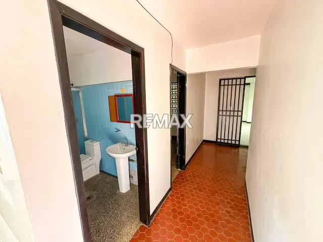Local Comercial en Alquiler Carrera 19 entre Calles 45 y 46 Zona Oeste-Barquisimeto - 3