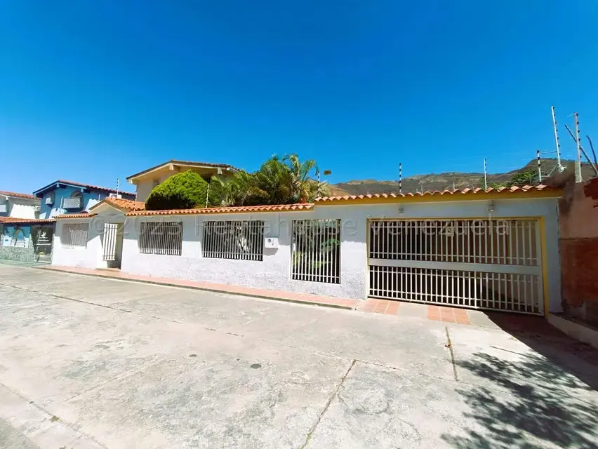 Casa (Multipes Niveles) en Venta en La Mora II, Aragua - 29