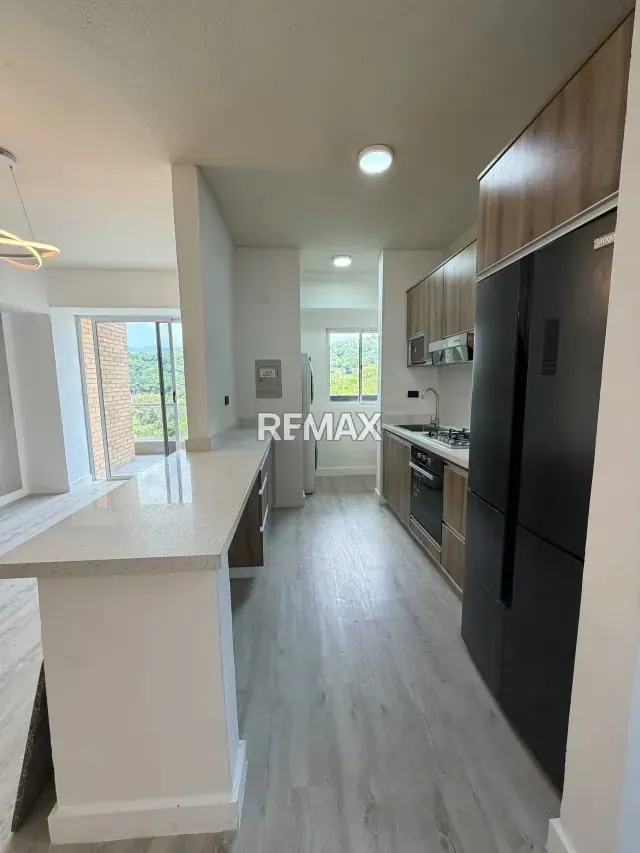 Alquiler de Apartamento en Resd. Balcones del Viento Tazajal Naguanagua AMOBLADO - 6