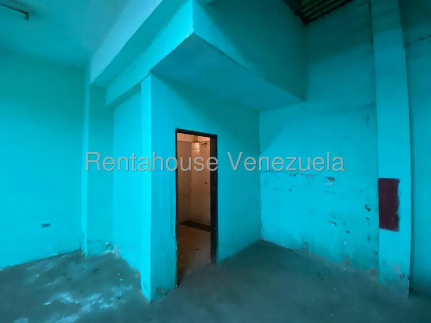 Local Comercial en Venta en Catia, Distrito Metropolitano - 12