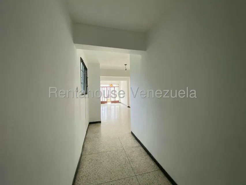 Local Comercial en Venta en Catia, Distrito Metropolitano - 30