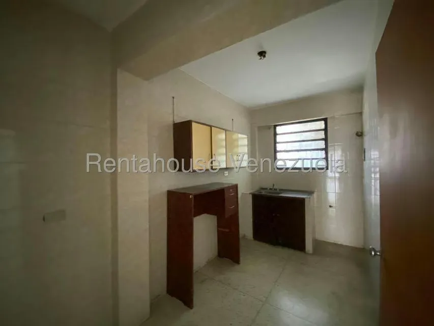 Local Comercial en Venta en Catia, Distrito Metropolitano - 32