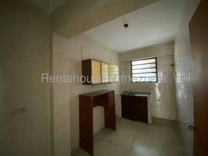 Local Comercial en Venta en Catia, Distrito Metropolitano - 33