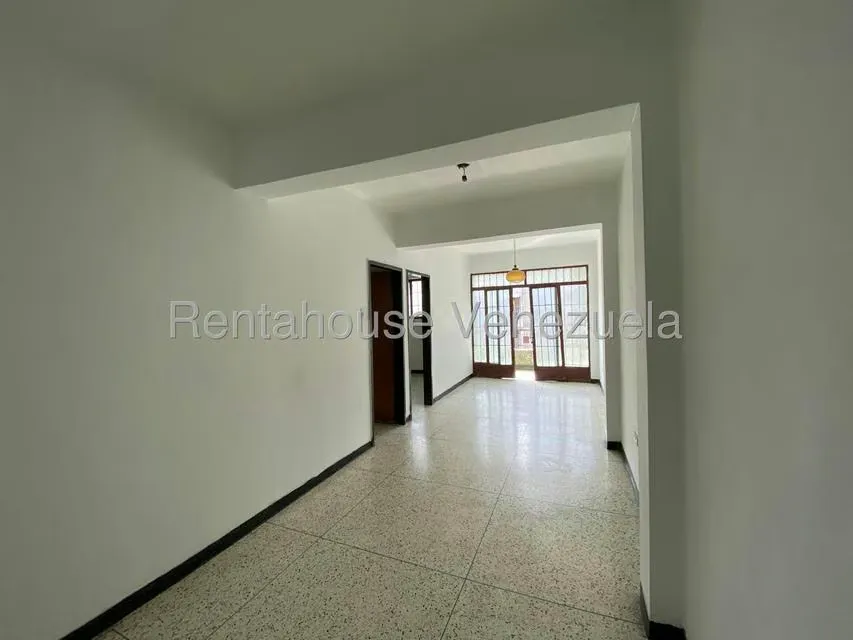 Local Comercial en Venta en Catia, Distrito Metropolitano - 38