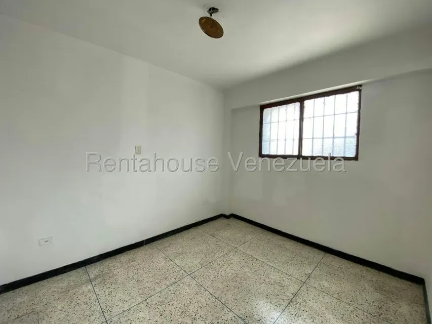 Local Comercial en Venta en Catia, Distrito Metropolitano - 42