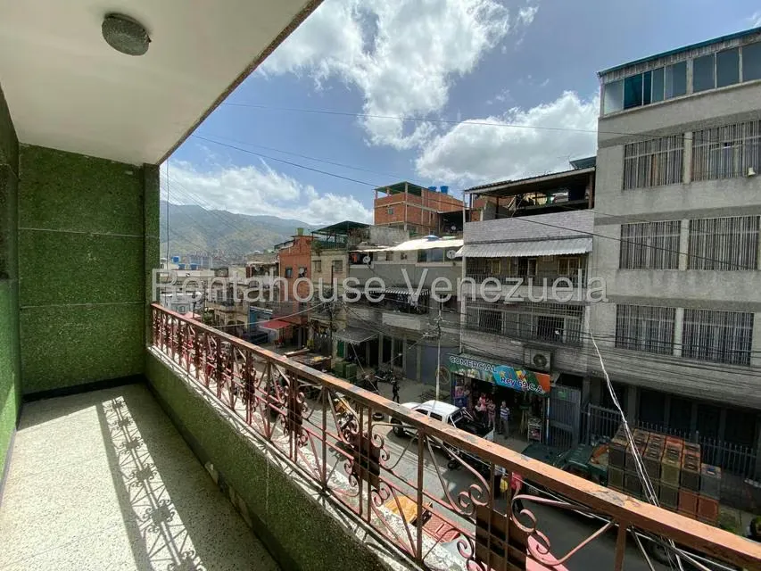 Local Comercial en Venta en Catia, Distrito Metropolitano - 44