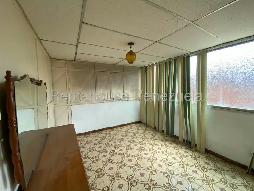 Local Comercial en Venta en Catia, Distrito Metropolitano - 52