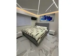 View 10