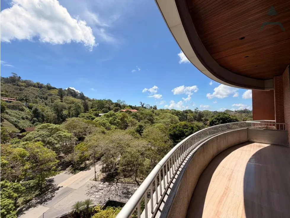 Se alquila Apto 380m² 4h+s/4.5b+s/5p La Lagunita - 13