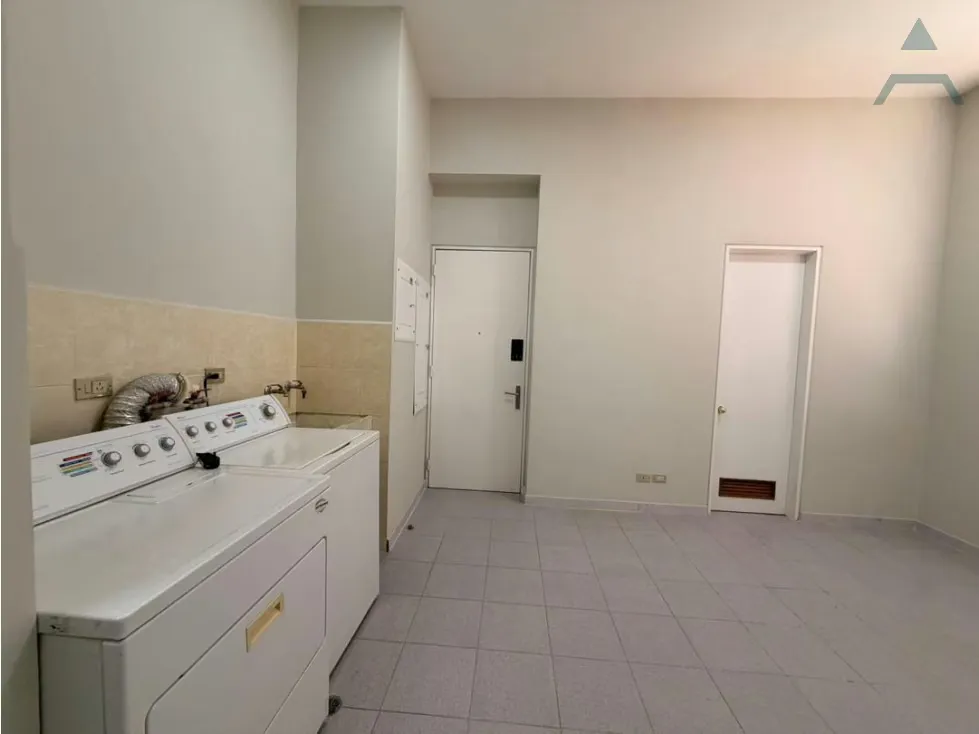 Se alquila Apto 380m² 4h+s/4.5b+s/5p La Lagunita - 19