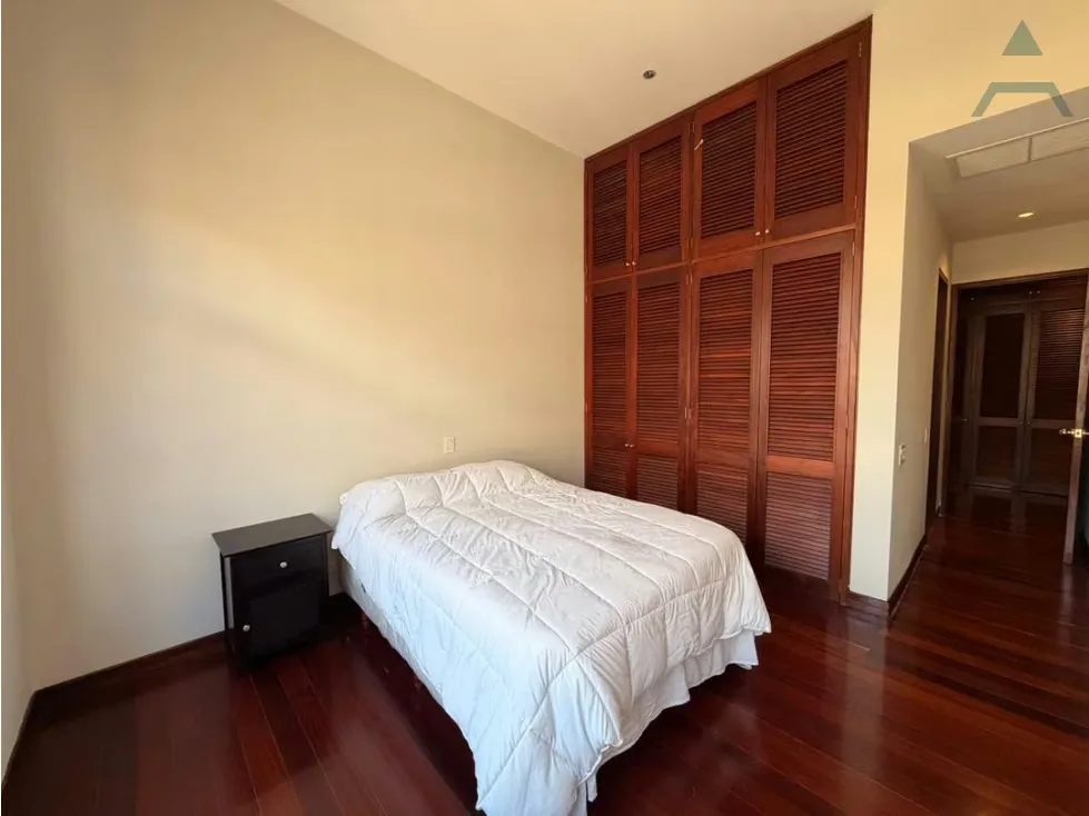 Se alquila Apto 380m² 4h+s/4.5b+s/5p La Lagunita - 7