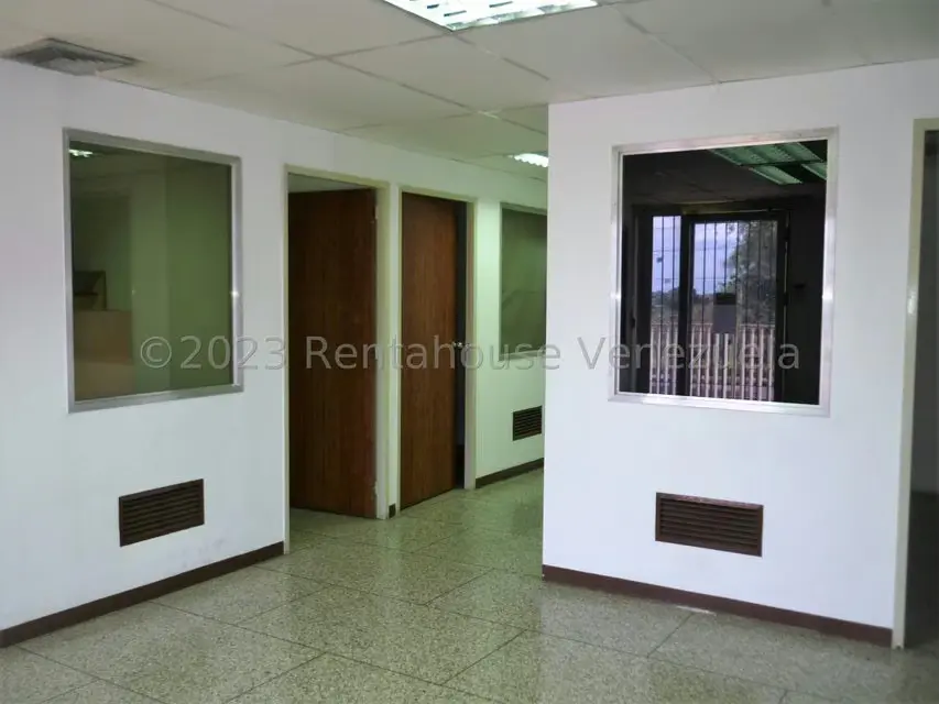 Comercial (Local Comercial) en Venta en Urbanizacion Industrial Santa Cruz, Aragua - 5