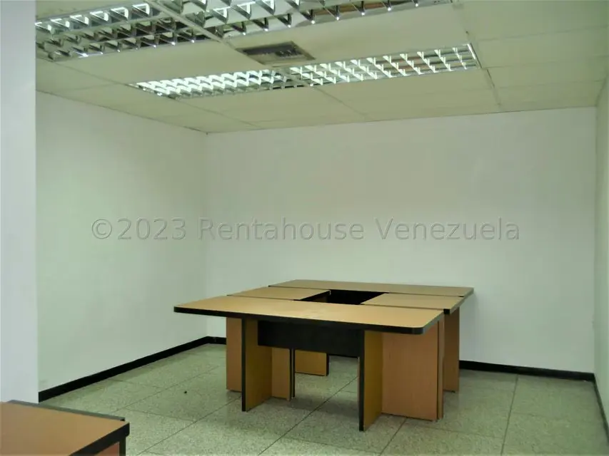 Comercial (Local Comercial) en Venta en Urbanizacion Industrial Santa Cruz, Aragua - 10