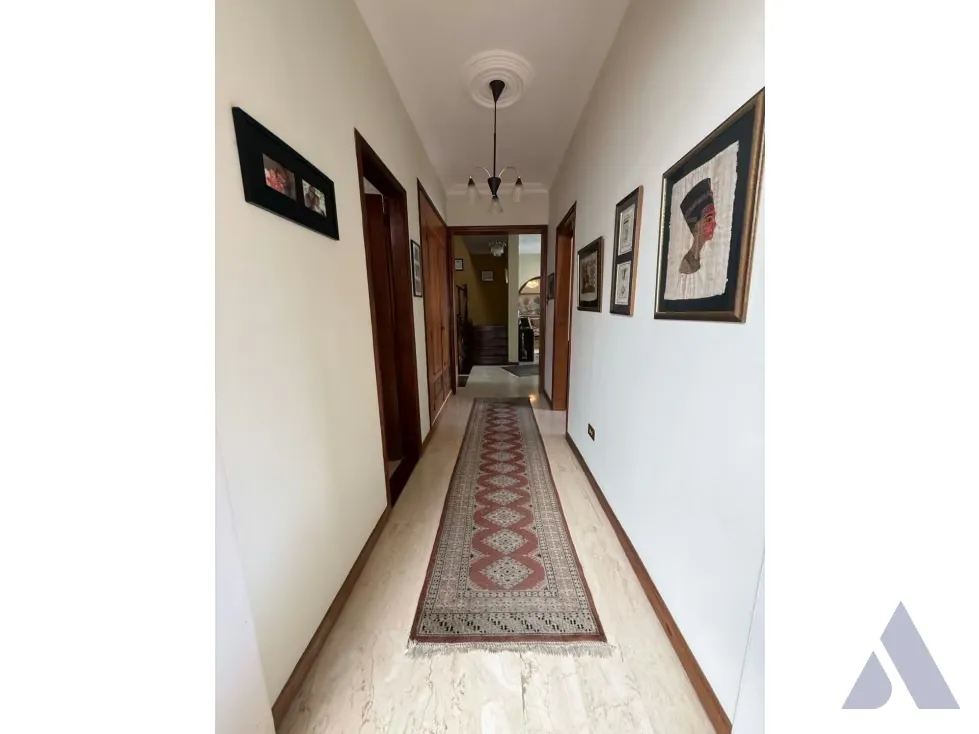 Se alquila casa 500m2 Los Samanes 6076 - 12