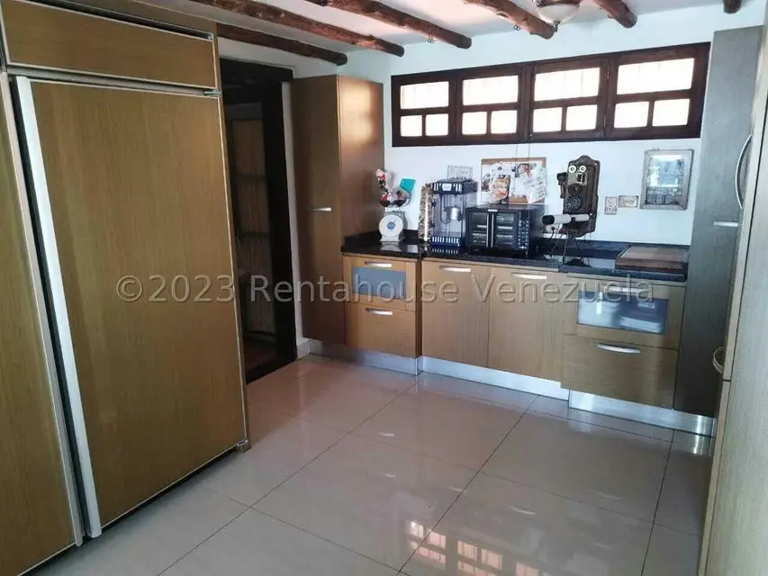 Casa (Multipes Niveles) en Venta en Oripoto, Distrito Metropolitano - 16