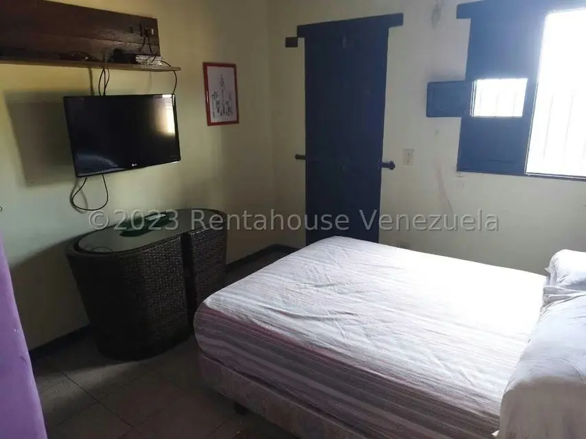 Casa (Multipes Niveles) en Venta en Oripoto, Distrito Metropolitano - 28