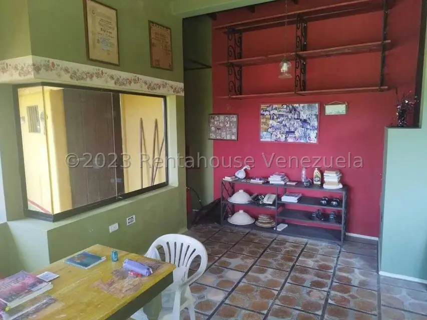 Casa (Multipes Niveles) en Venta en Oripoto, Distrito Metropolitano - 36