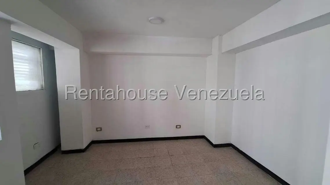 Oficina en Venta en Parroquia La Candelaria, Distrito Metropolitano - 11