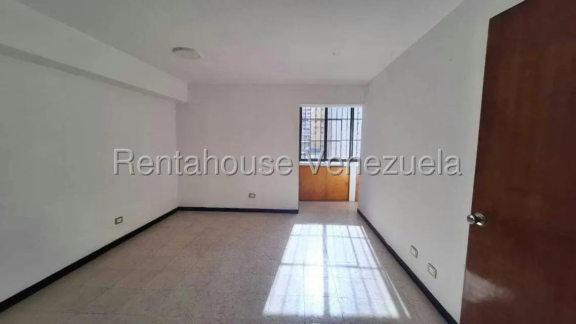 Oficina en Venta en Parroquia La Candelaria, Distrito Metropolitano - 15