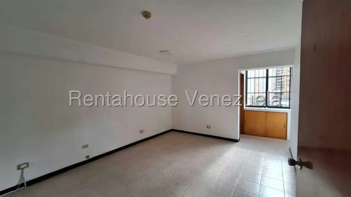 Oficina en Venta en Parroquia La Candelaria, Distrito Metropolitano - 3